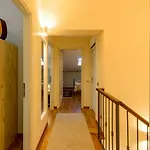 La Casa Di Claudia * غوبيو