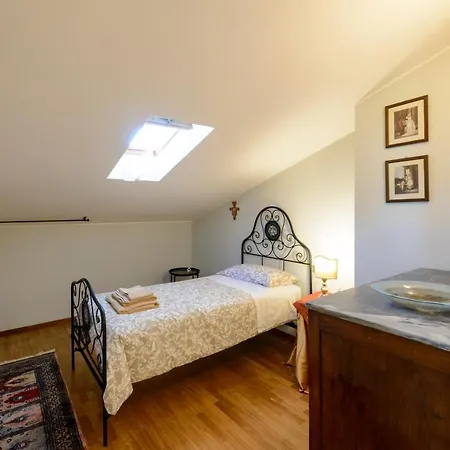 La Casa Di Claudia Gubbio